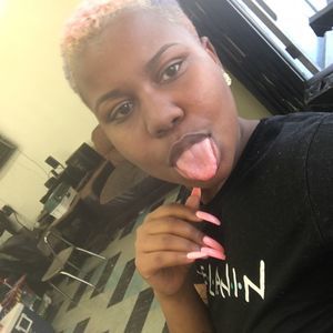 Meet your Posher, Alexandria